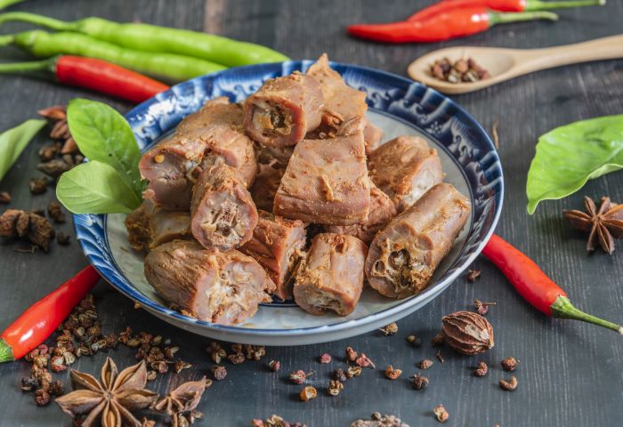 久久香鸭脖实体店技术培训班